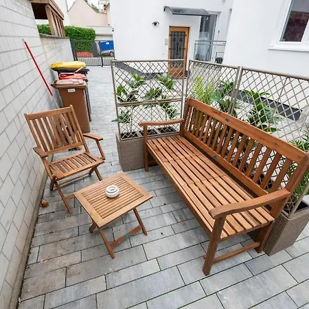 St01 Modernes Naehe Ffm * Kelsterbach