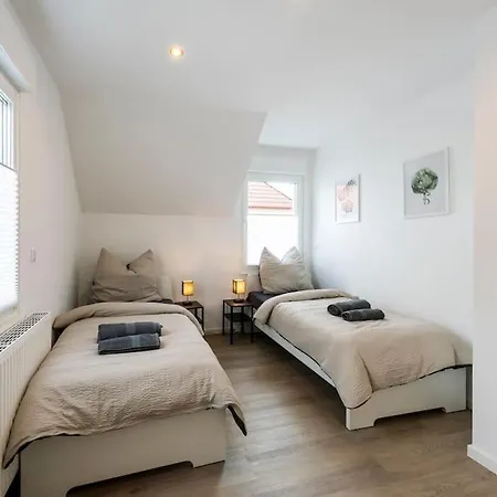 St01 Modernes Naehe Ffm